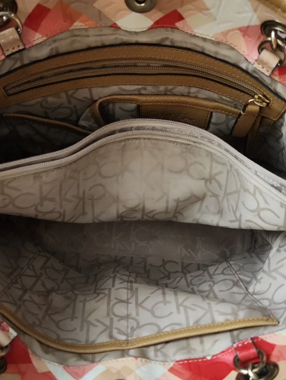 Calvin Klein Beige & Red Geometric Chain-Handle Tote